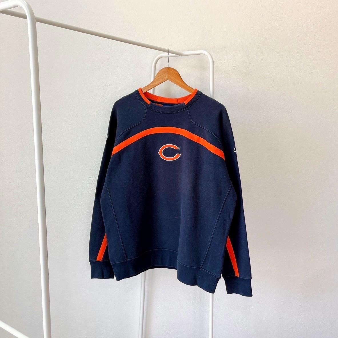 Vintage 00s Chicago Bears football NFL X Reebok blue sweatshirt M Sweatshirt – Fan Favorite · High-Quality Print