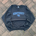 Vintage Gildan Tag University Kentucky Printed BigLogo Sweatshirt Crewneck Sweater Kentucky Baggie Pullover Colour Black Size 3X Large Sweatshirt – Aesthetic Look · Trending Graphic Apparel