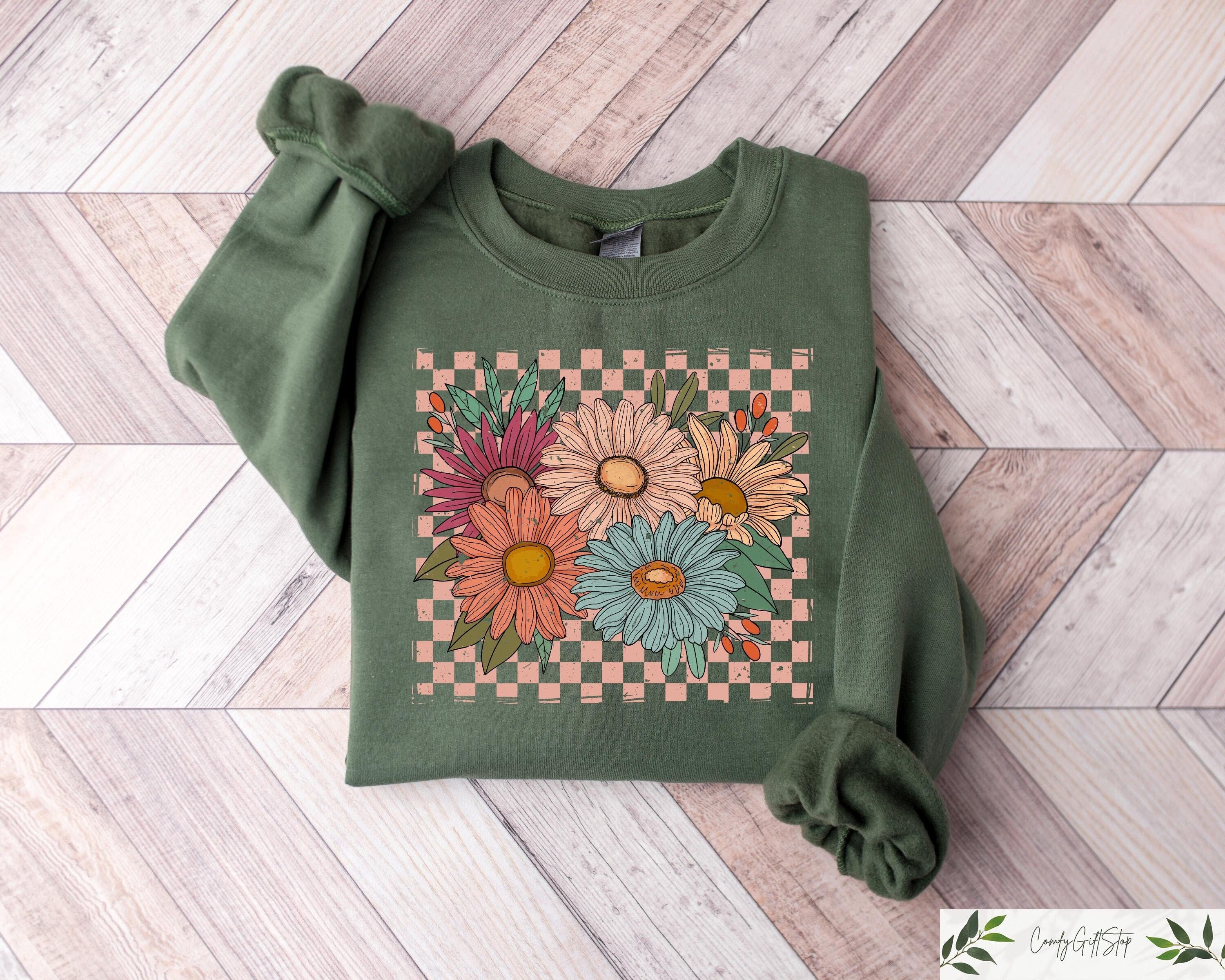 Floral Women Sweatshirt Trendy Mama T shirt Flower Shirt Retro Botanical Tee Funny Plant Mama Gift Inspirational Mom Crewneck Sweatshirt – Soft Feel · Trending Graphic Apparel
