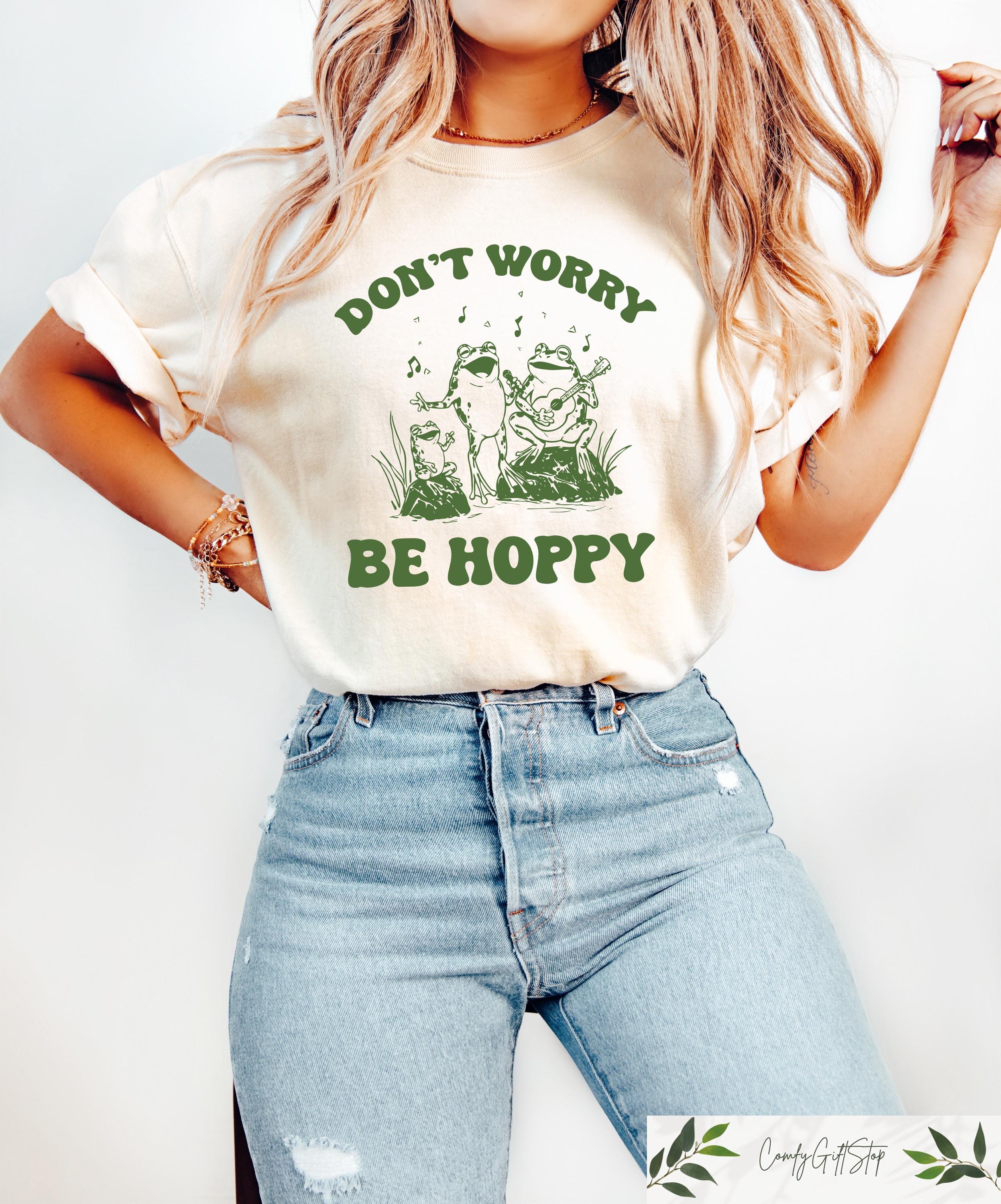 Funny Frog T shirt Don39t Worry Be Hoppy Sweatshirt Retro Frog Shirt 2000s Frog Tee Animal Lovers Outfit Frog Lover Gift Meme Crewneck Sweatshirt – Premium Graphic · High-Quality Print