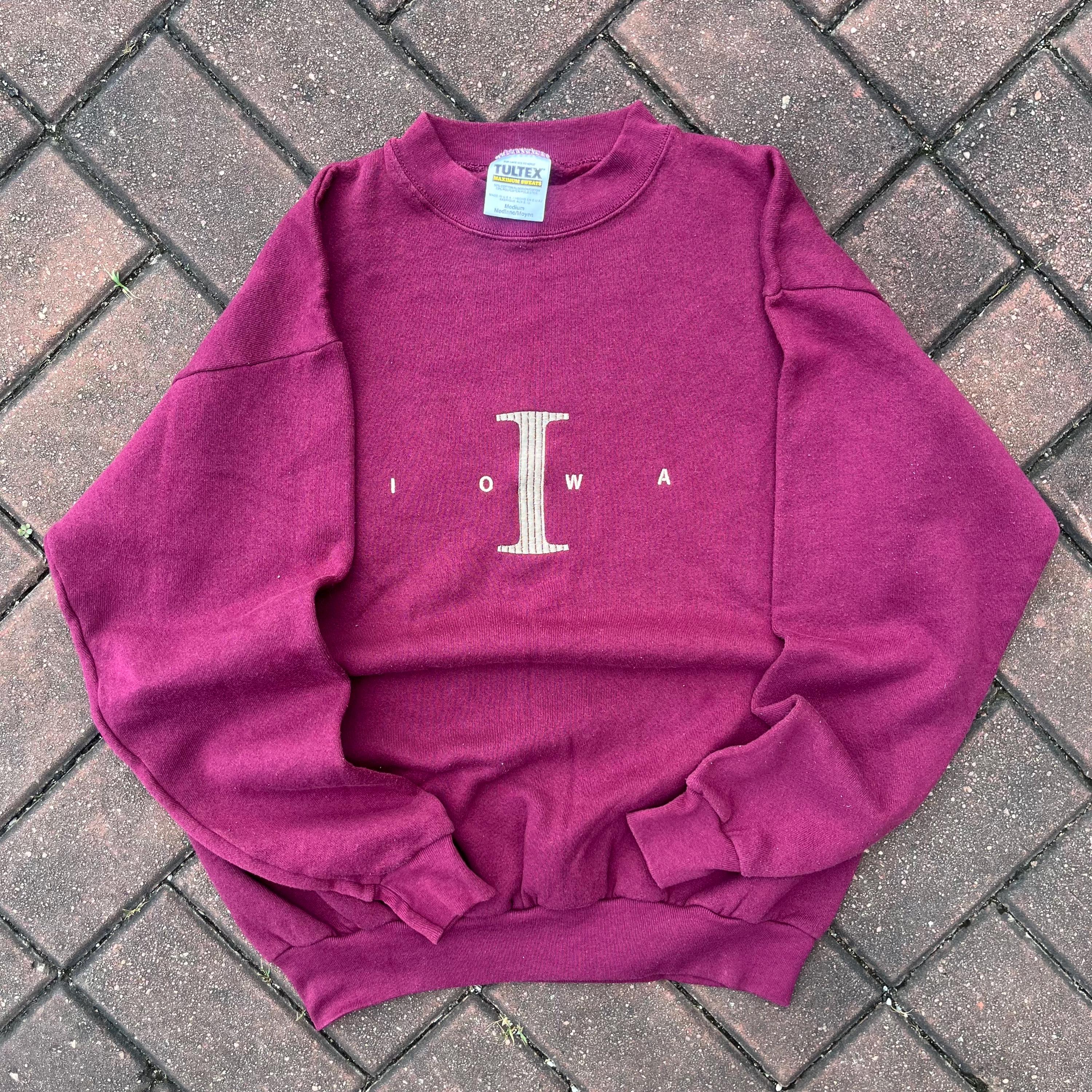 90s Vintage Tultex Tag Iowa Spellout Big Logo Embroidered Crewneck Pullover Sweatshirt Vintage Iowa Maroon Size Medium Sweatshirt – Cozy Vibes · Great Gift For Fans