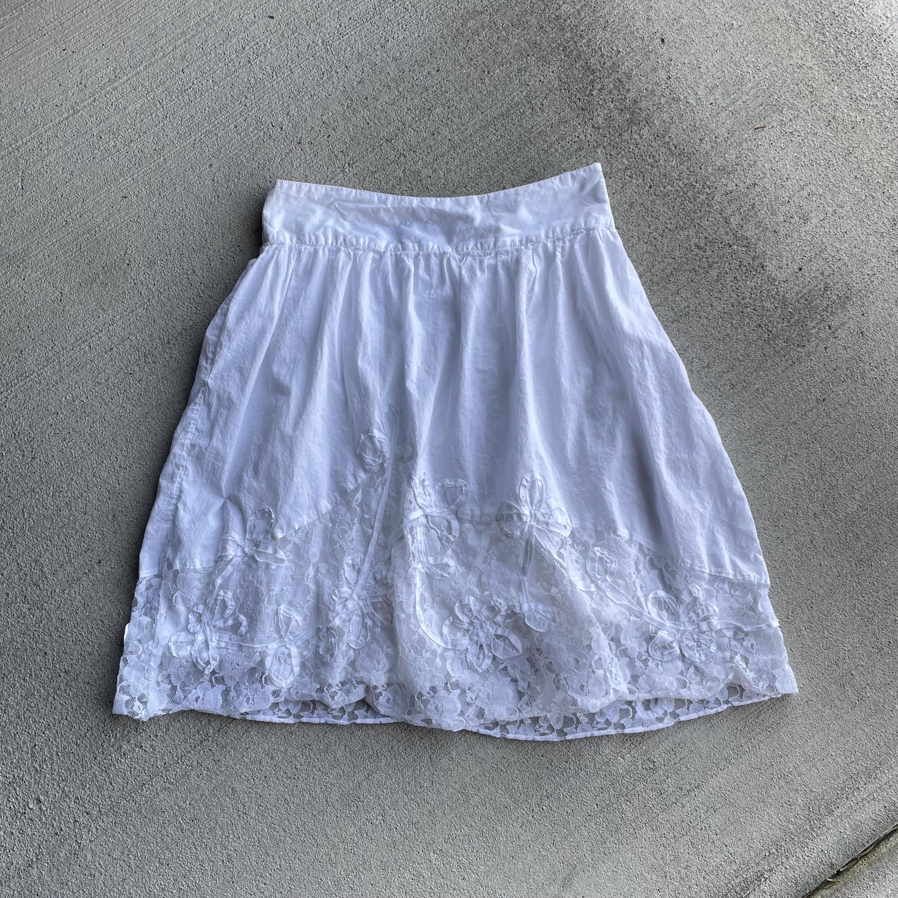 y2k white cotton lace midi skirt cottage coquette boho vintage 00s size s Graphic Tee – Fan Favorite · Top Pick For Any Outfit