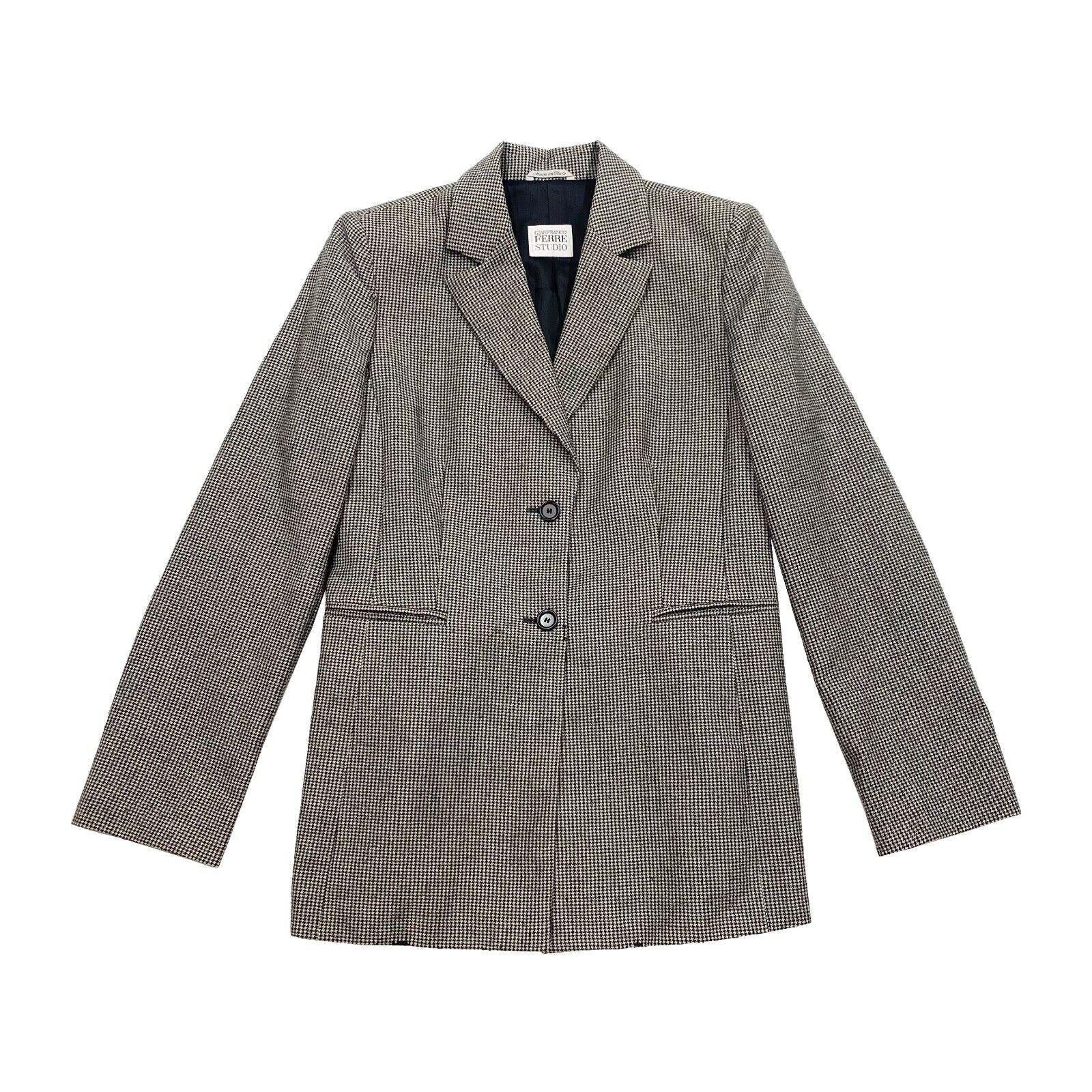 Gianfranco Ferr Studio Jacket Vintage Womens Blazer Formal Designer Grey Graphic Tee – Aesthetic Look · Perfect For Daily Wear