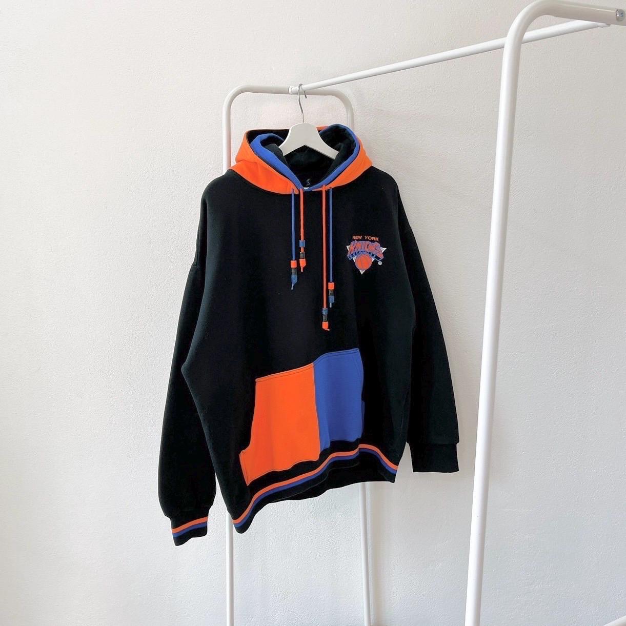 Vintage 90s New York Knicks NBA basketball vintage Starter black hoodie XL Hoodie – Premium Graphic · Trending Graphic Apparel