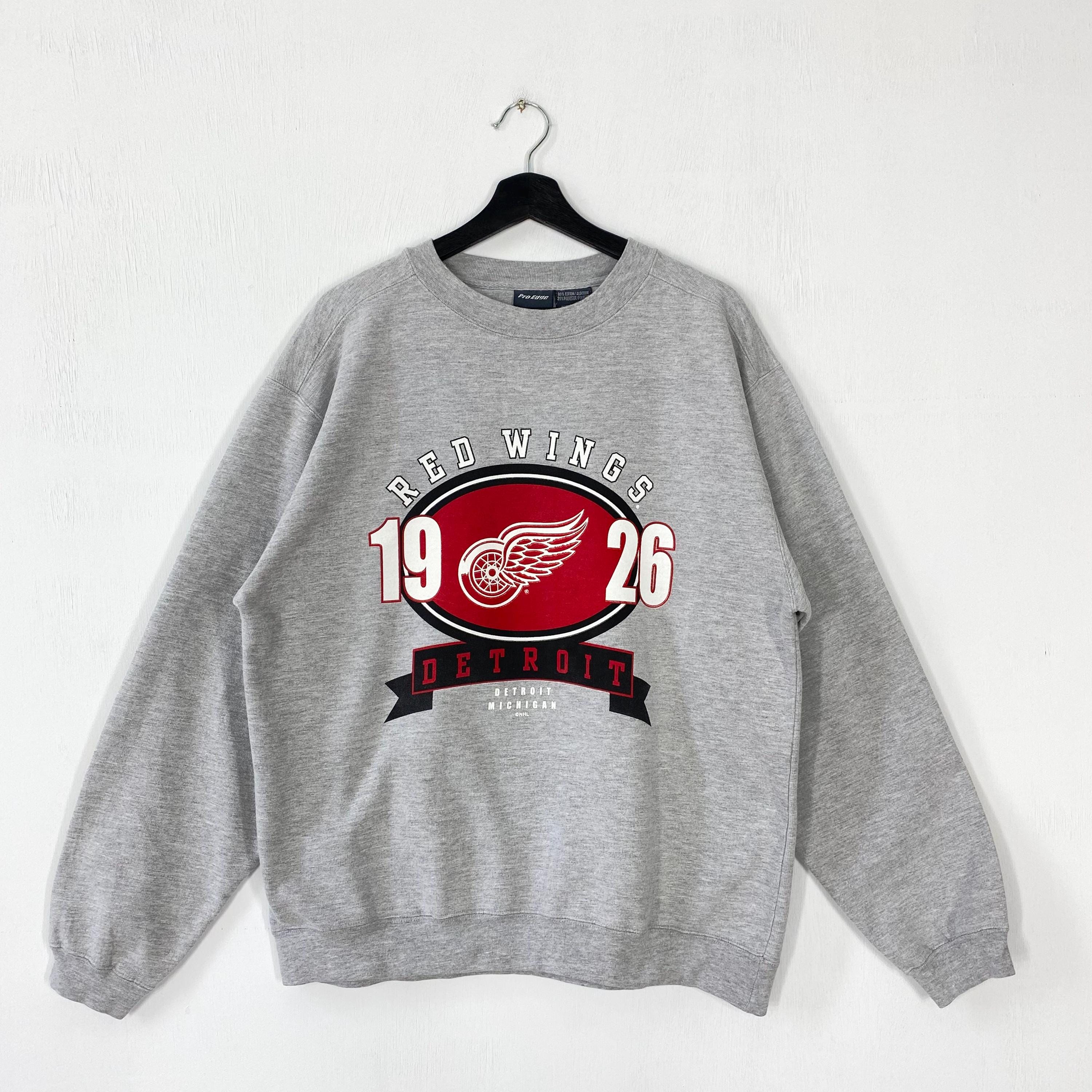 Vintage Detroit Red Wings Sweatshirt Red Wings Crewneck Red Wings Sweater Pullover Sportswear NHL Detroit Red Wings Print Logo Grey Large Sweatshirt – Easygoing Wear · Must-Have Style