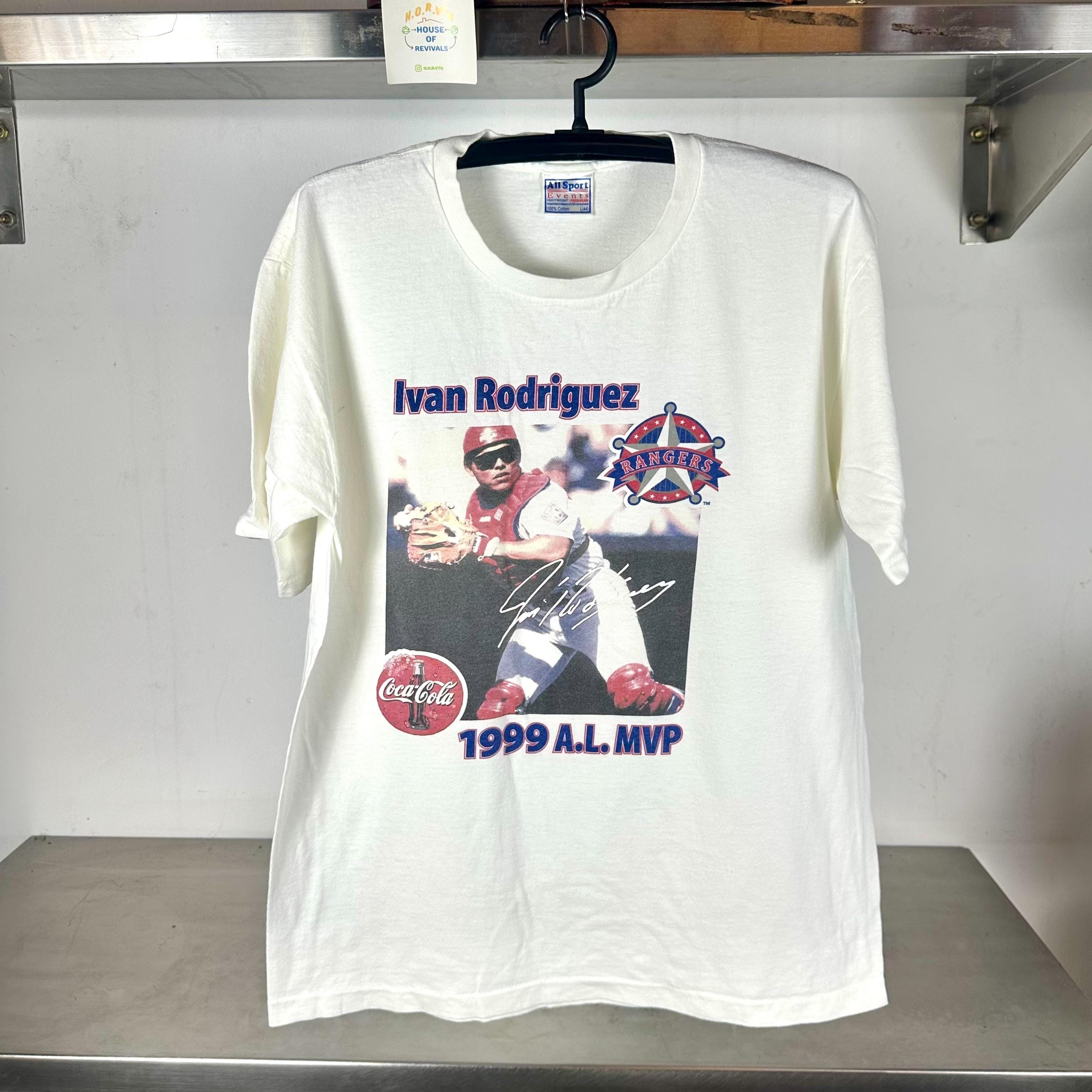 Vintage 1999 Ivan Rodriguez Texas Rangers MVP MLB Large single stitch T shirt Vintage Baseball Tshirt Vintage Texas Rangers Tshirt Graphic Tee – Fan Favorite · Top Pick For Any Outfit