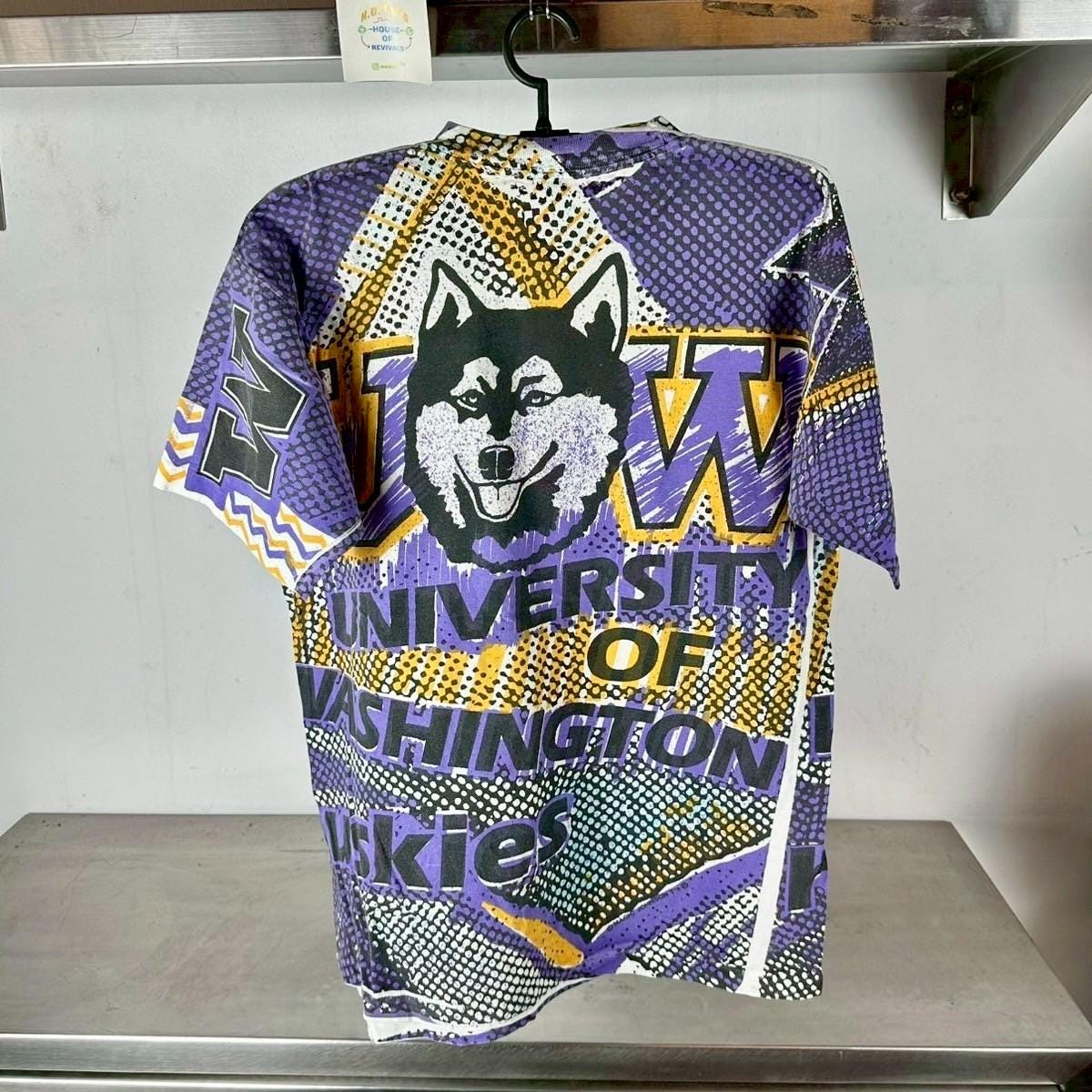 Vintage 90s UW Washington Huskies All Over Print AOP NCAA Large single stitch T shirt Vintage NCAa Tshirts Graphic Tee – Bold Style · Great Gift For Fans