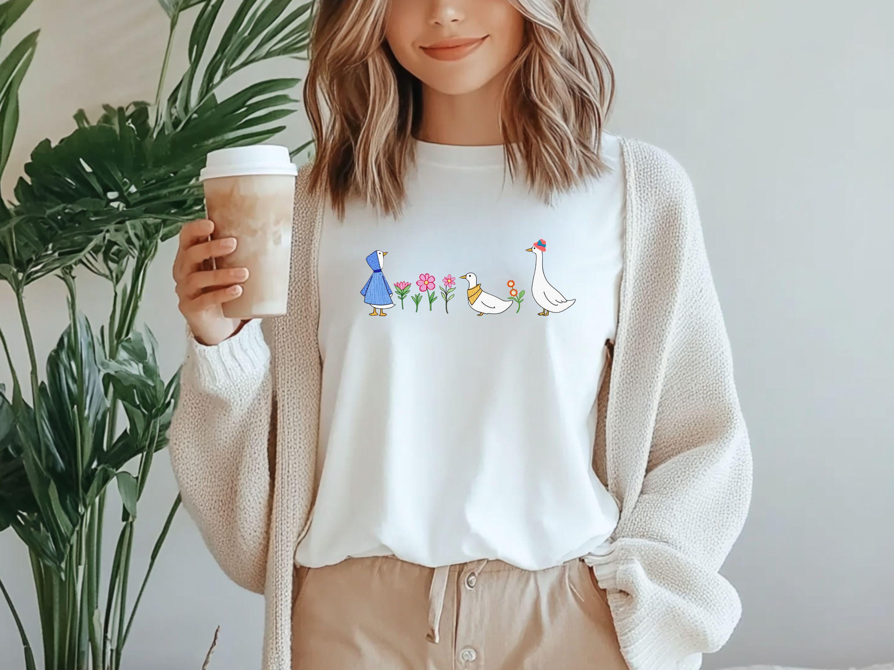 Floral Goose Sweatshirt Funny Goose Shirt Goose and Mini Floral Sweatshirt Funny Cozy Crewneck Gift For Her Goose Hoodie Floral Hoodie Hoodie – Aesthetic Look · High-Quality Print