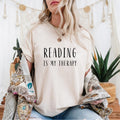 Reading is my Therapy T Shirt Buchliebhaber Shirt Lesen Geschenk Bcherwurm Shirt Geschenk fr Leser Bibliophile T Shirt Graphic Tee – Everyday Comfort · High-Quality Print