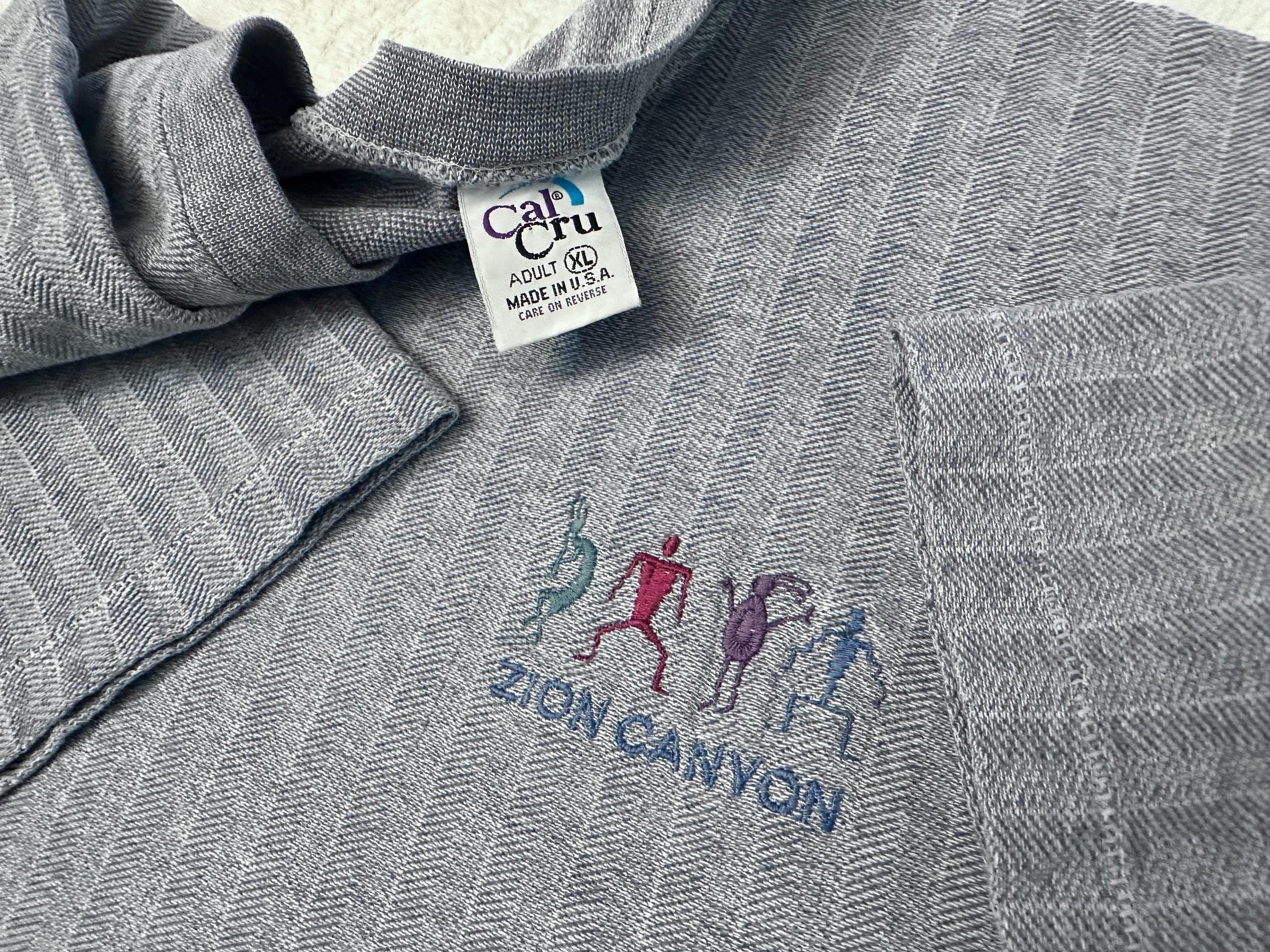 Vintage 1990s Zion Canyon National Park Striped Knit Heavyweight T Shirt XL NEW Graphic Tee – Aesthetic Look · High-Quality Print