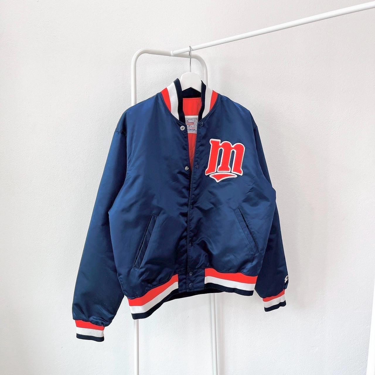 Vintage 90s Minnesota Twins MLB baseball vintage 90s World Series jacket vintage Starter blue bomber jacket L Graphic Tee – Soft Feel · Trending Graphic Apparel