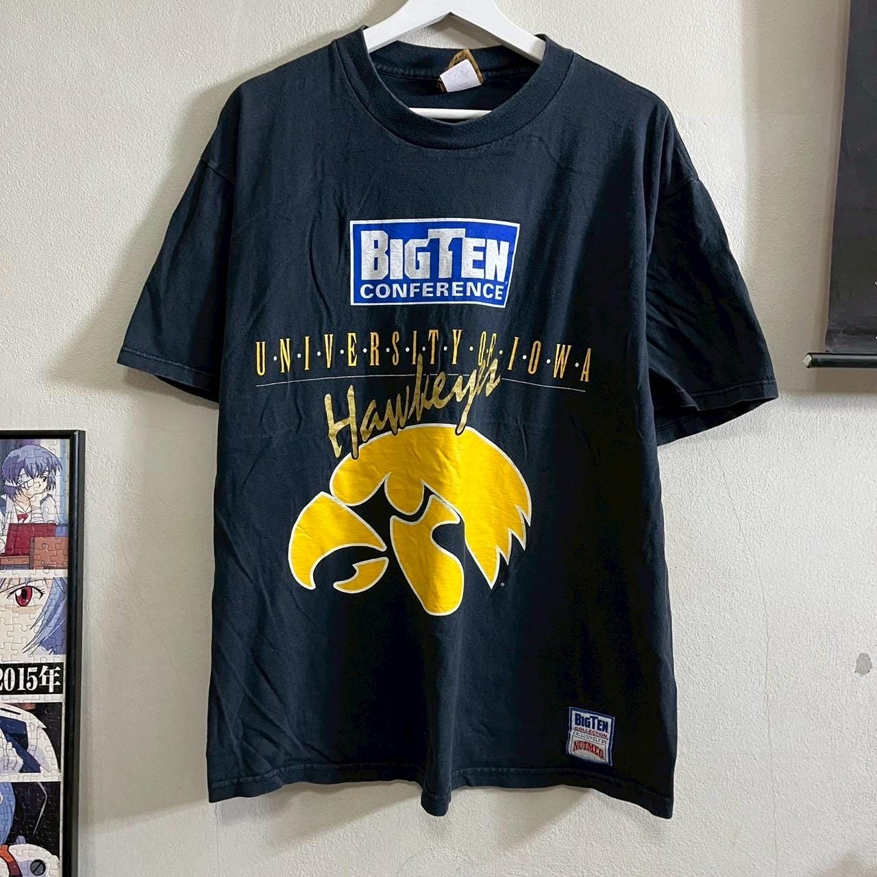 Vintage Iowa State University T shirt size L Graphic Tee – Feel-Good Design · Must-Have Style