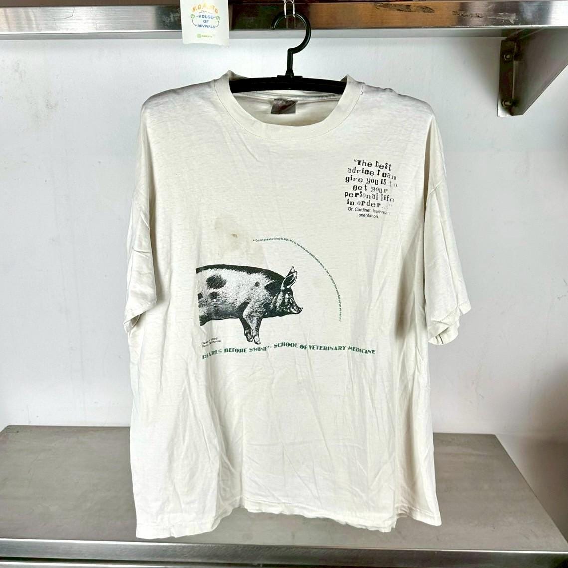 Pearls Before Swine School of Veterinary Medicine Artwork T Shirt Vintage Art Tshirt Promo Tshirt Graphic Tee – Warm & Stylish · Must-Have Style
