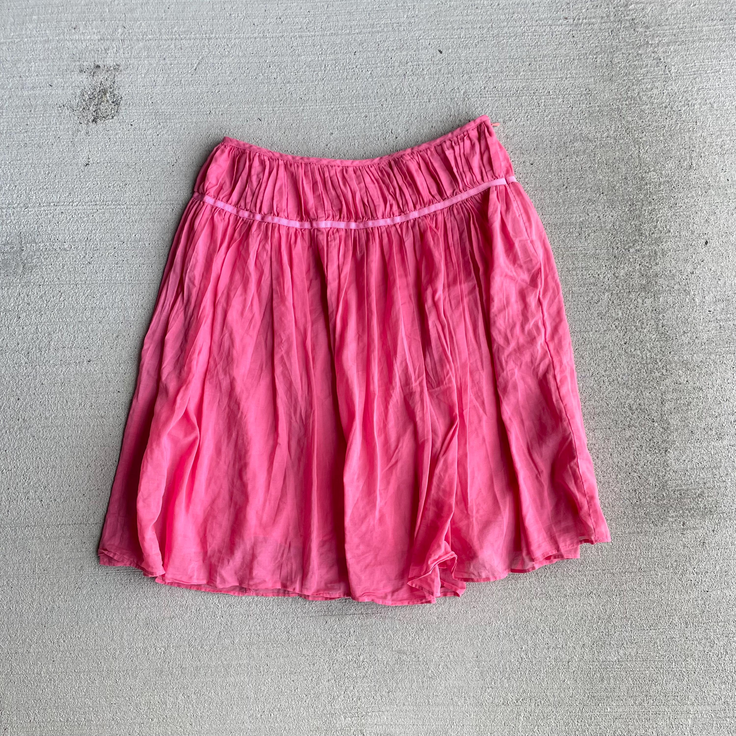Y2K vintage 2000s pink cotton blend midi skirt size 2 Graphic Tee – Fan Favorite · Must-Have Style