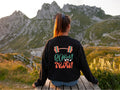 Born To Train Sweatshirt Gym Lover Sweatshirt Fitness Pullover Workout Sweater Muskel Training Shirt Gym Geschenk Pumping Iron Sweatshirt – Feel-Good Design · Trending Graphic Apparel