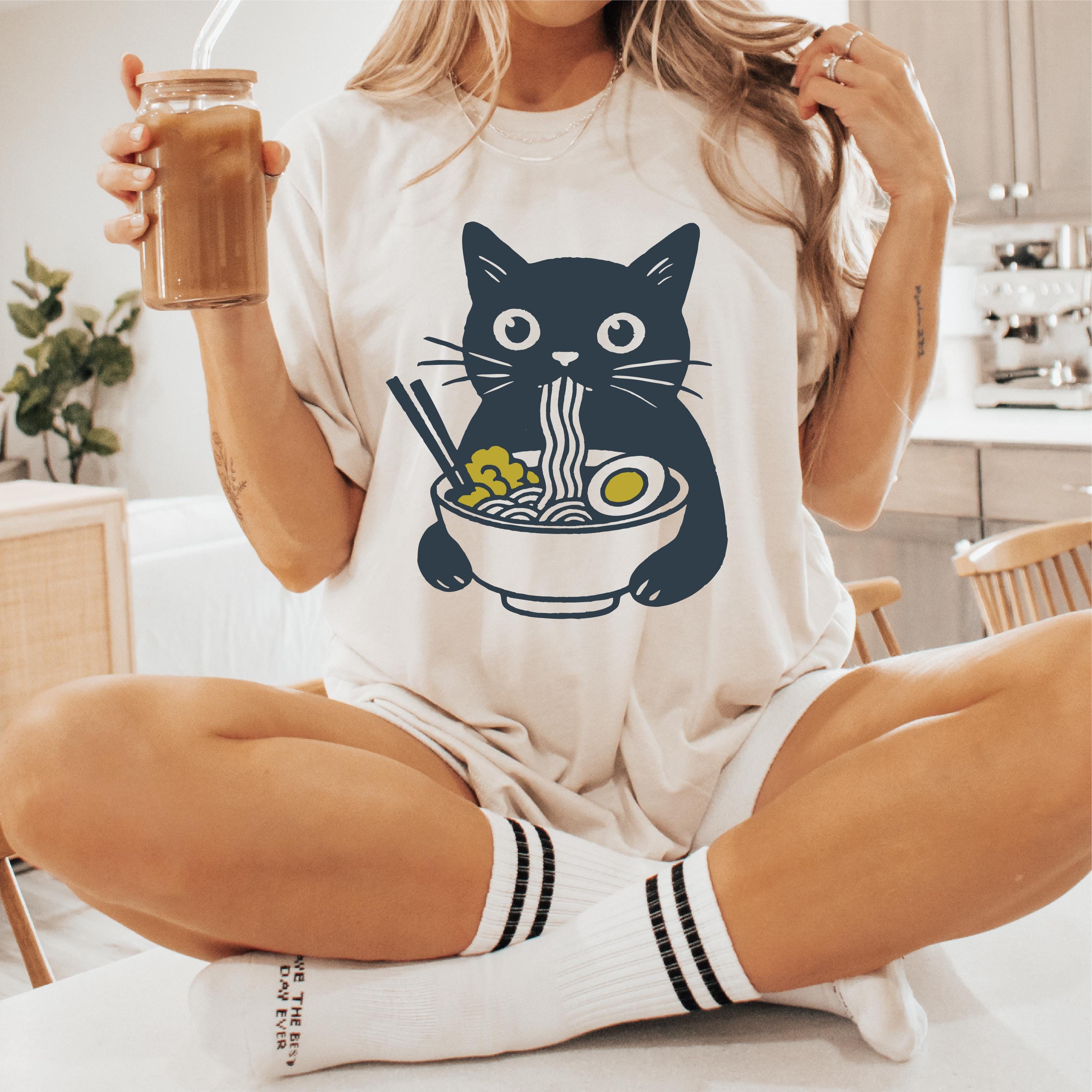 Funny Cat Eating Ramen T shirt Foodie Gift Tee Food Lover Shirt Cute Kitten Top Cat Mom Dad Present Graphic Tee – Aesthetic Look · Top Pick For Any Outfit