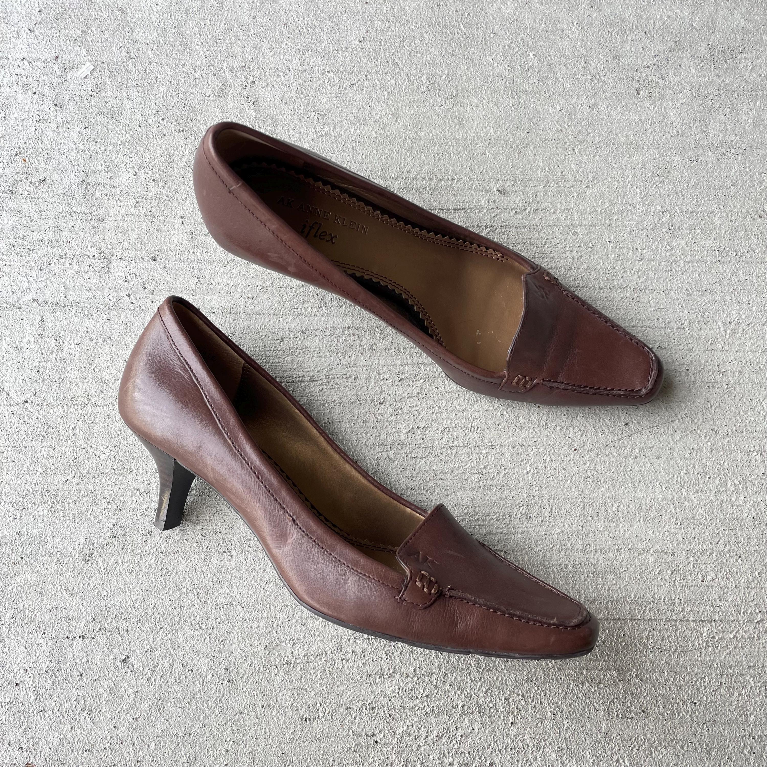 90s vintage brown leather kitten heel square toe anne klein size US 7 Graphic Tee – Feel-Good Design · Great Gift For Fans