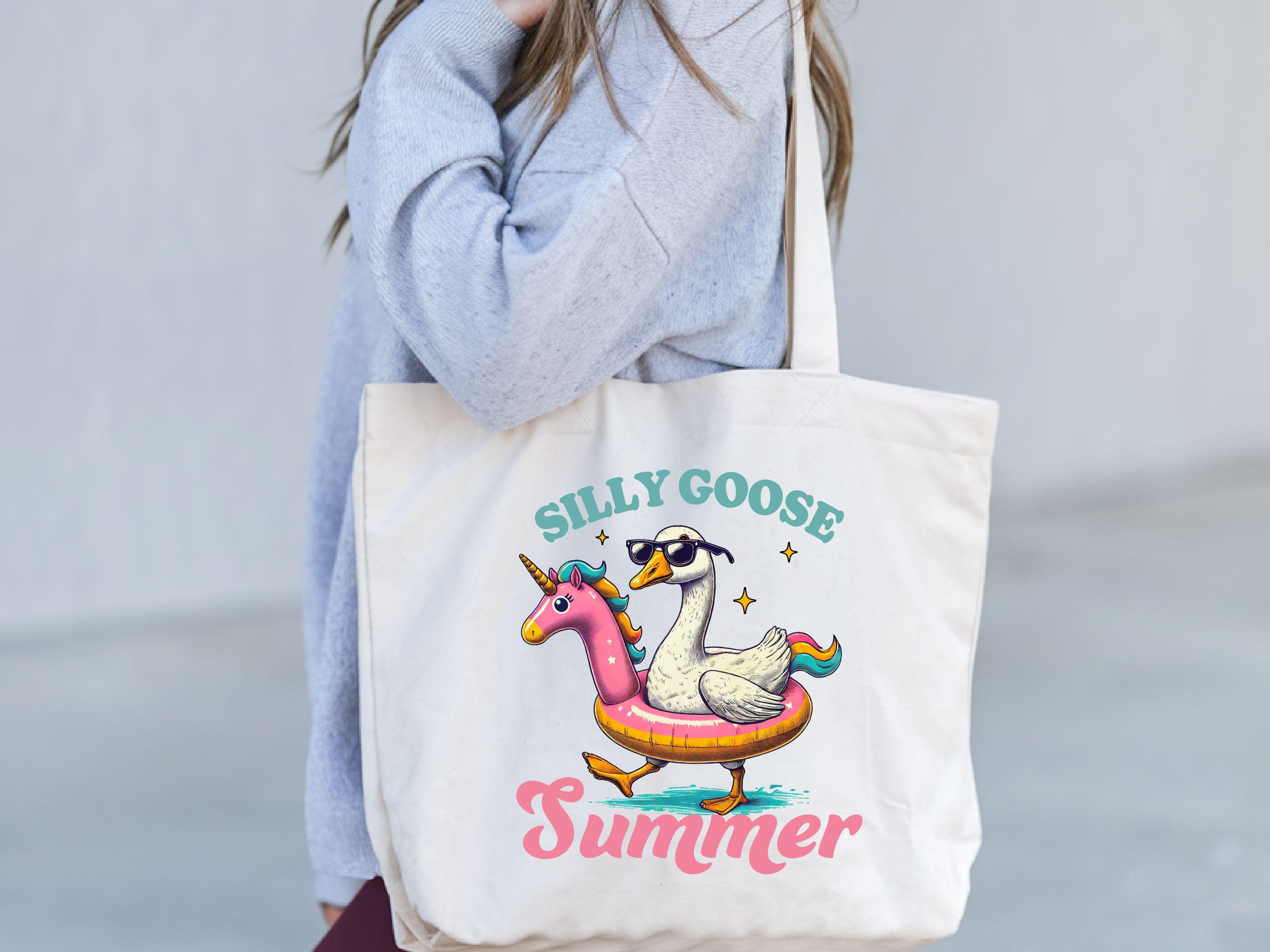 Silly Goose Summer Tote Bag Funny Silly Goose Bag Holiday Beach Bag Goose Gift Bag Farm Animal Bag Sarcastic Women Bag Goose Trip Tote Tote Bag – Bold Style · Great Gift For Fans