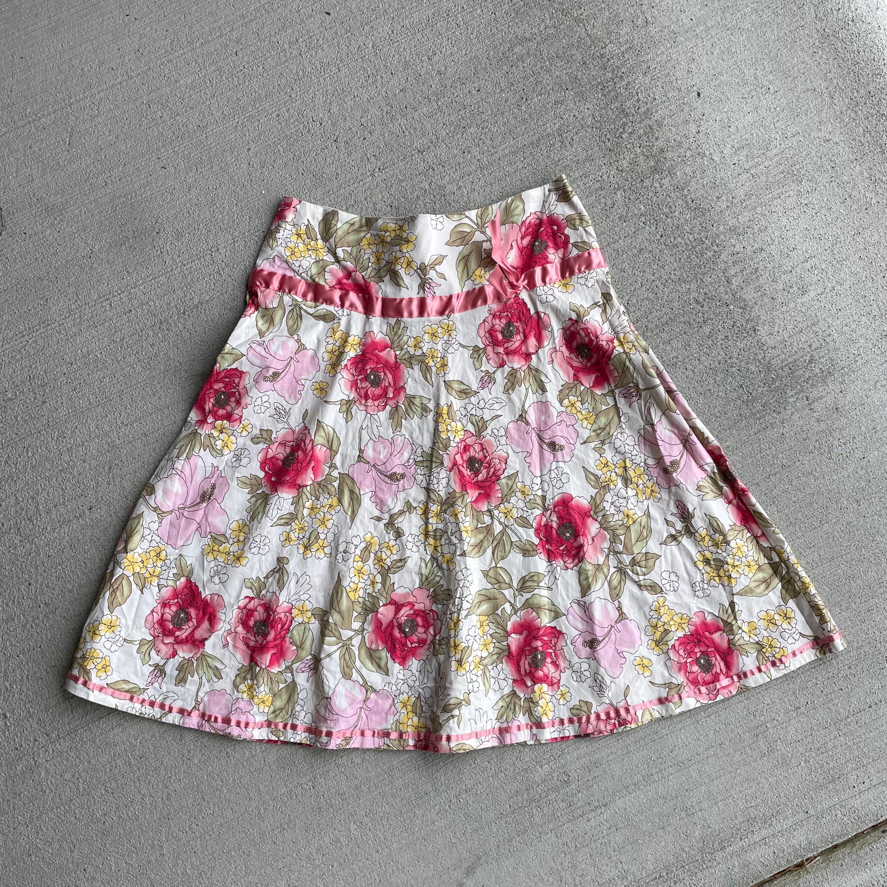 y2k vintage 2000s pink floral romantic midi skirt rave size sm Graphic Tee – Fan Favorite · High-Quality Print
