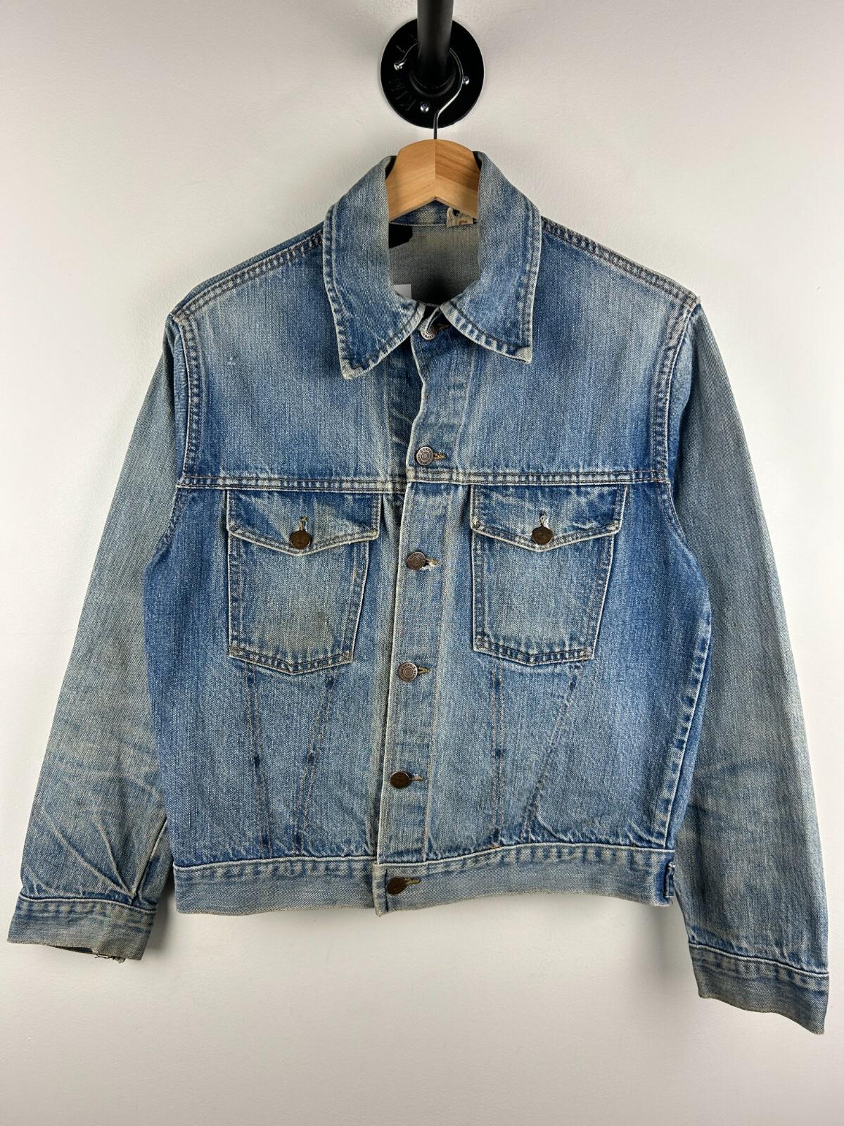 Vintage 60s Sears Roebucks True Vintage Blue Denim Jacket Size S Graphic Tee – Aesthetic Look · Trending Graphic Apparel