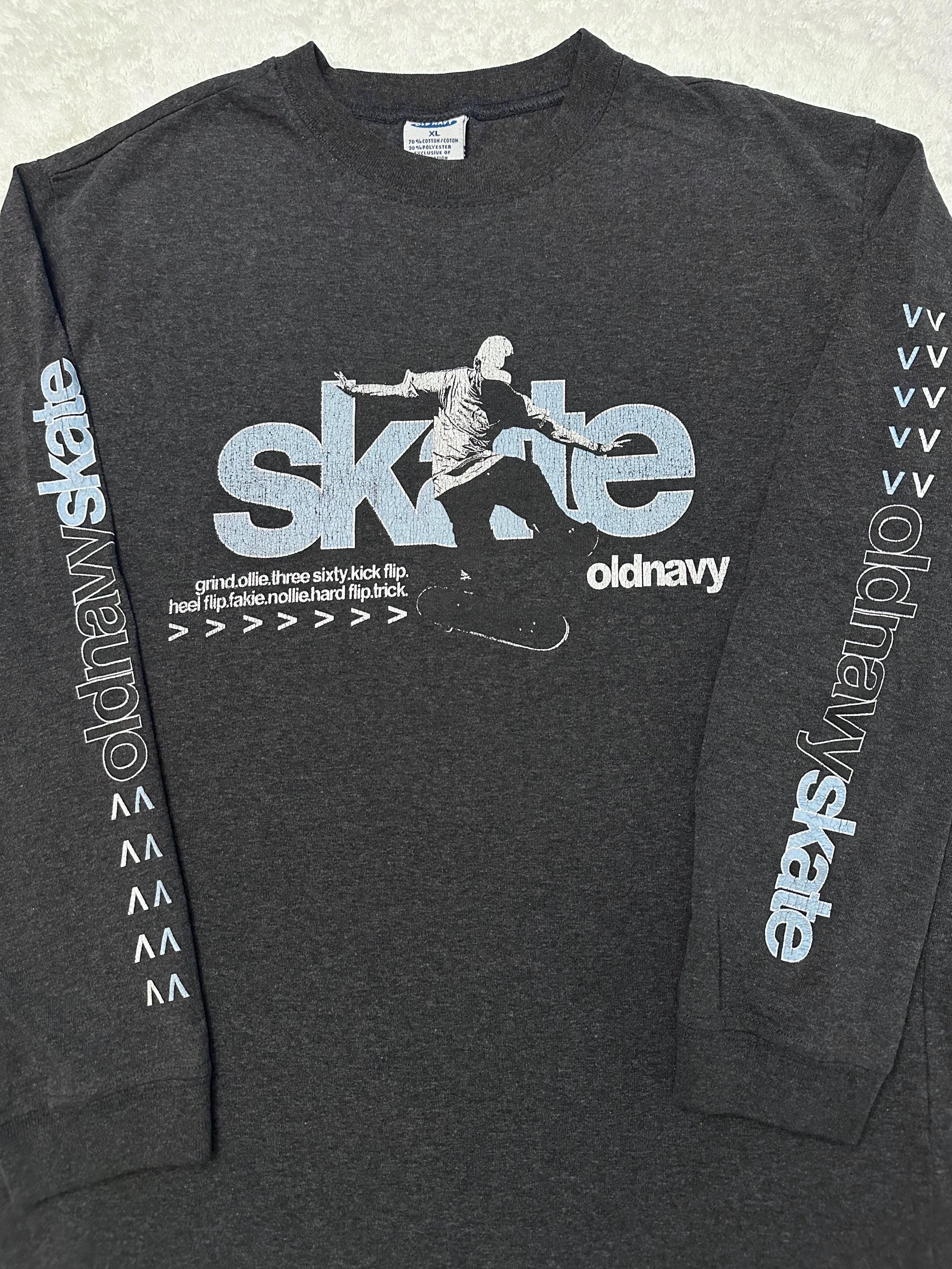 Vintage 2000s Y2K Skate Skateboarding Old Navy Streetwear Long Sleeve T Shirt S Graphic Tee – Bold Style · High-Quality Print