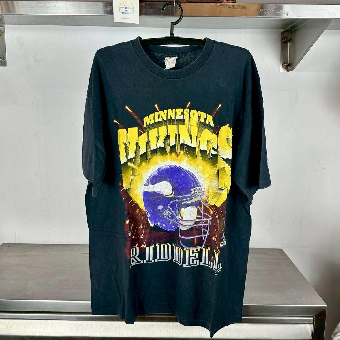 Vintage 1997 Minnesota Vikings Riddell Graphic NFL XL Single Stitch T shirt Vintage Sports Tshirt Vintage NFL Tshirt Graphic Tee – Easygoing Wear · Great Gift For Fans