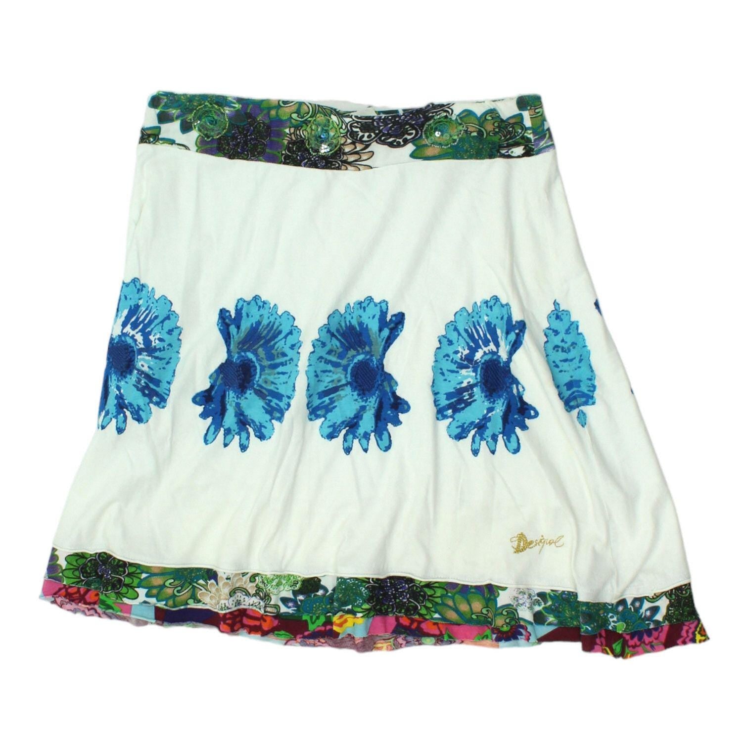 Desigual Short White Skirt Vintage Womens Floral Beaded High End Designer VTG Graphic Tee – Bold Style · High-Quality Print