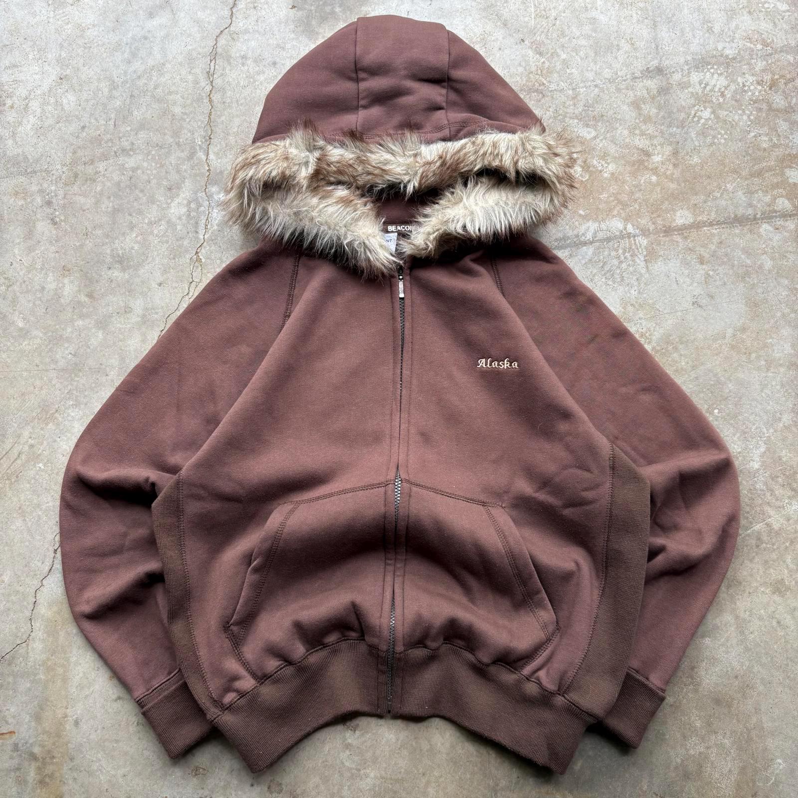 Vintage Y2K Chocolate Brown Alaska Full Zip Fur Trim Hoodie Hoodie – Fan Favorite · Top Pick For Any Outfit