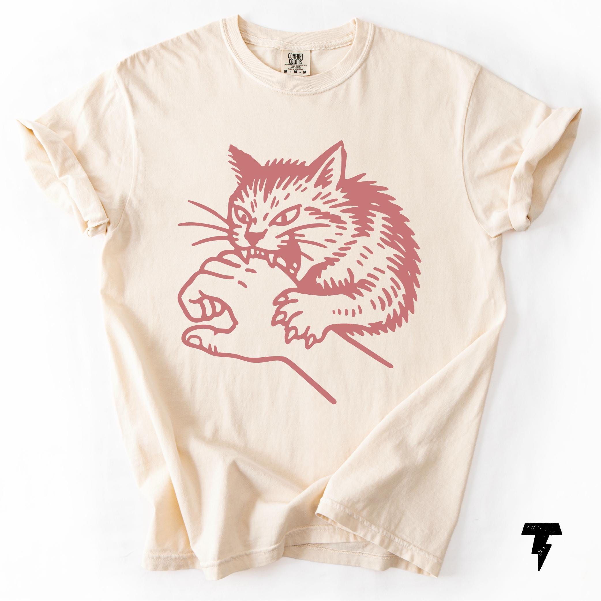 Funny Cat Attacking Biting Hand Shirt Cat Lover Gift Mean Cat Shirt Cat Mom Tee Crazy Cat Lady Top Graphic Tee – Bold Style · Top Pick For Any Outfit